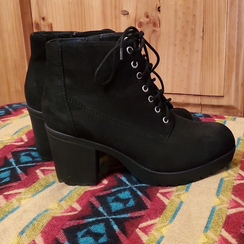 Black heeled booties